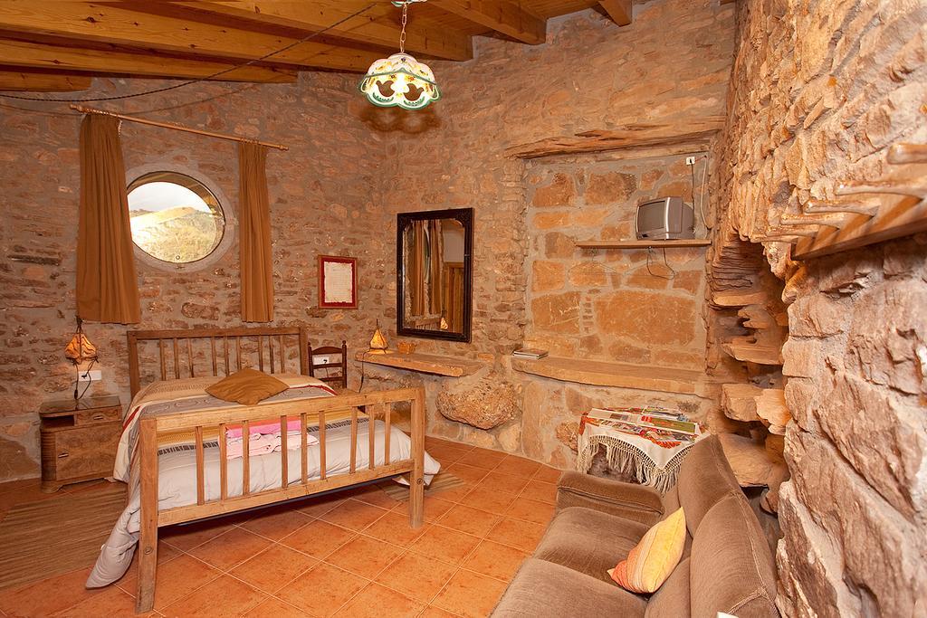 Masia Massanes Pension Tiurana Buitenkant foto