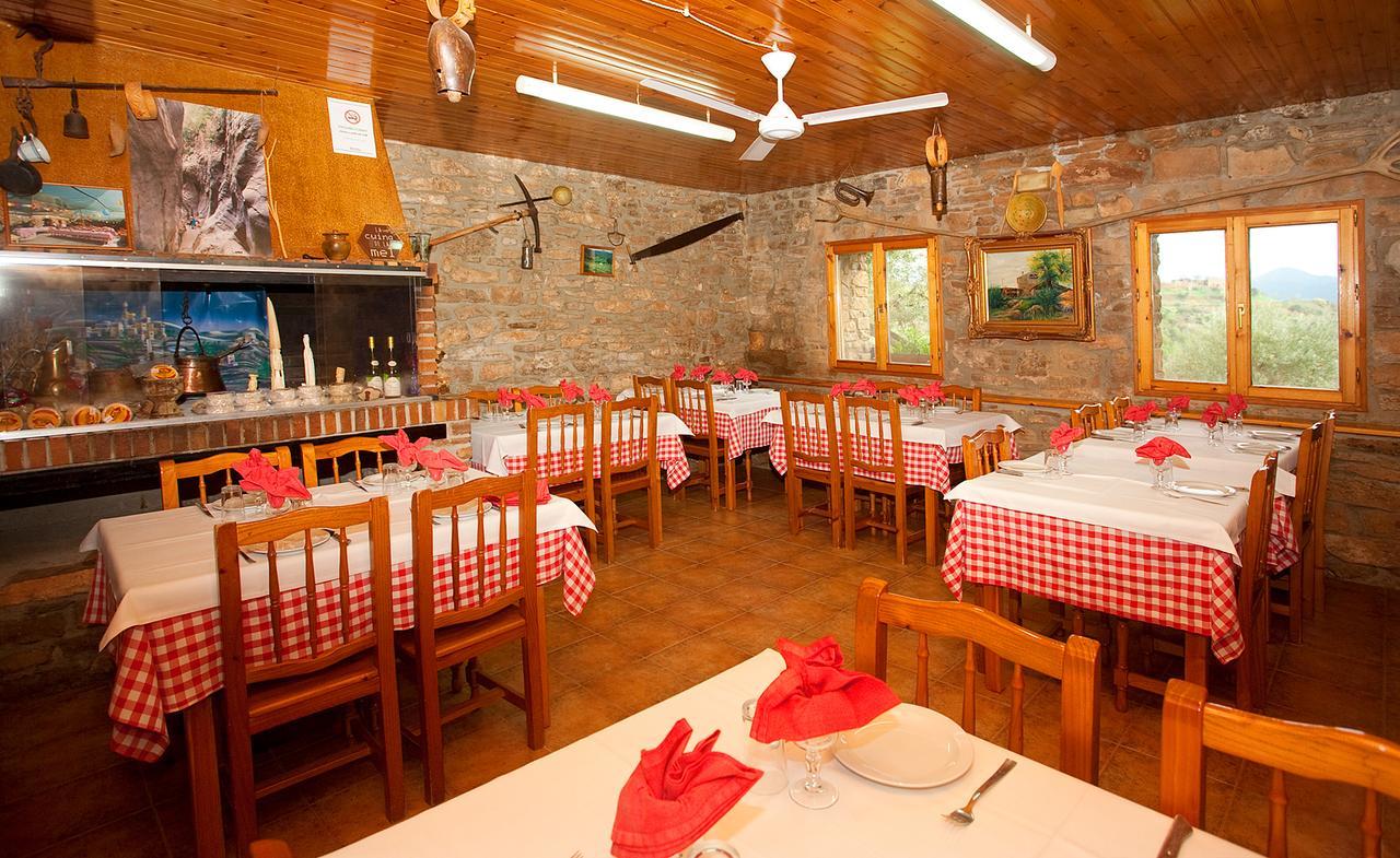 Masia Massanes Pension Tiurana Buitenkant foto